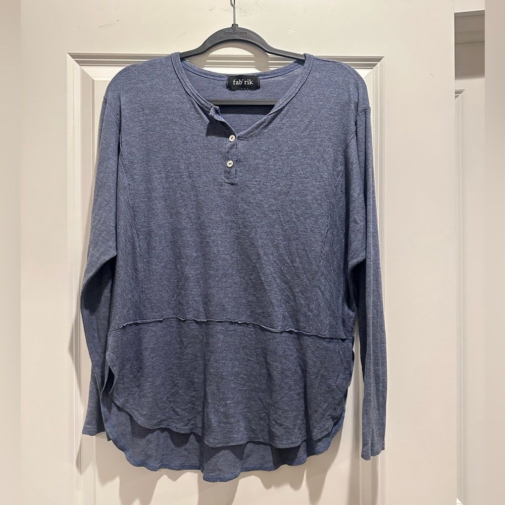 Fab'rik Women's Heathered Blue Long Sleeve Top